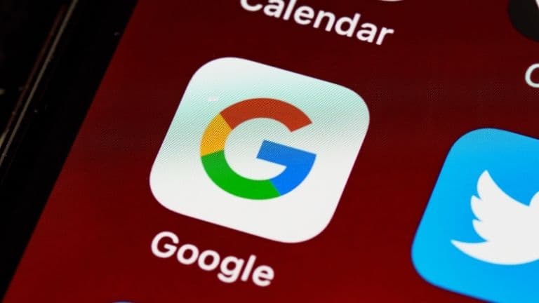 google ai overviews menekse ozturk